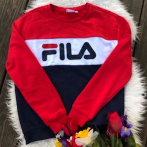 🌺EUC fila sweater 🌺